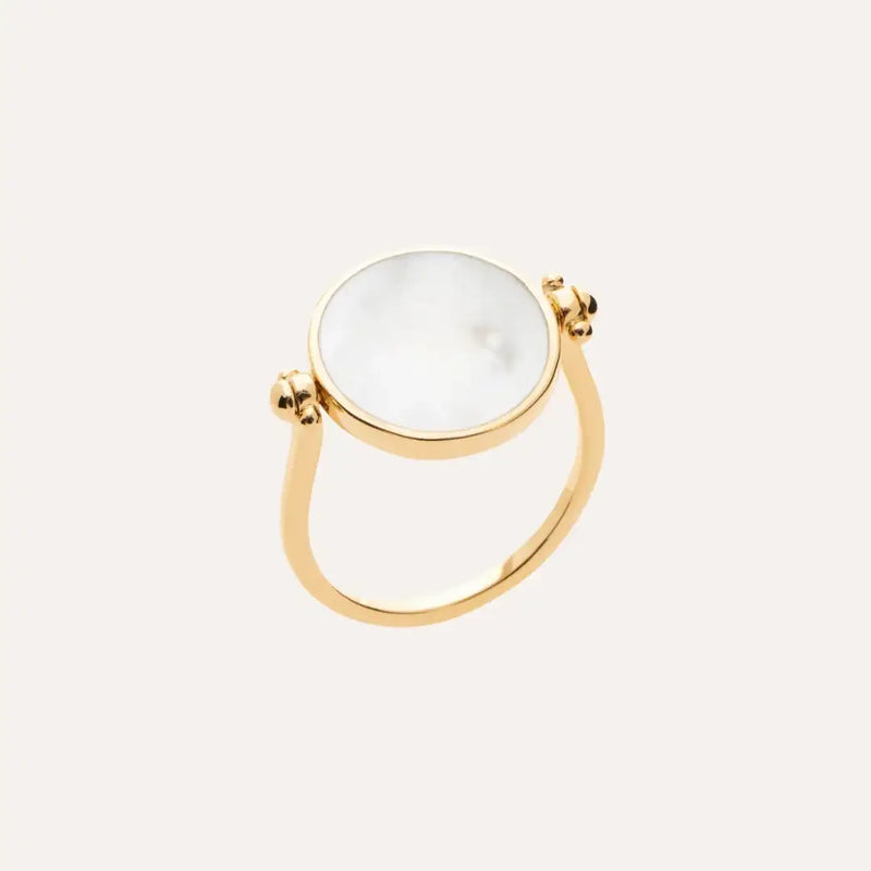 Anello placcato oro reversibile con madreperla vaniglia