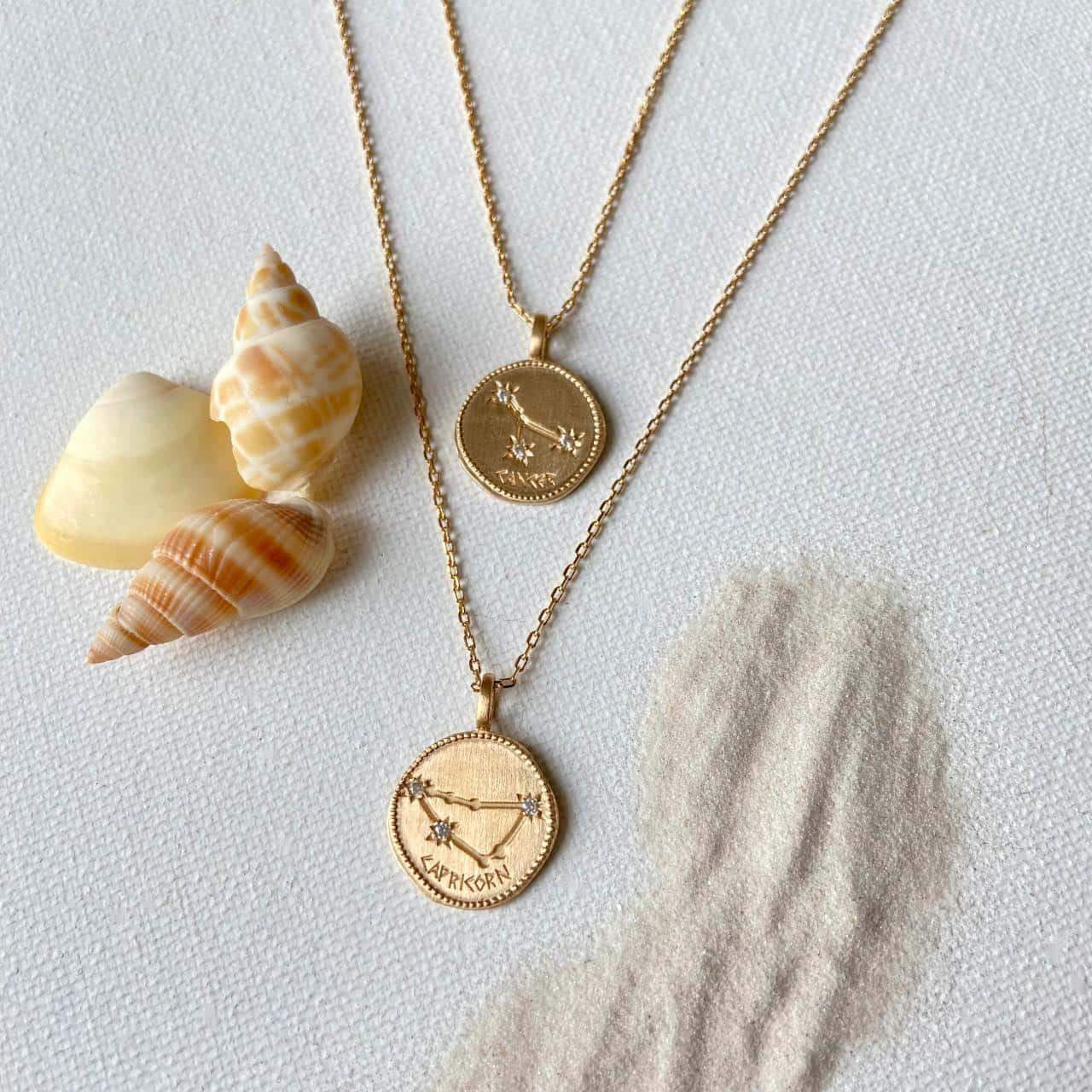 Collier pendentif signe astrologique Cancer, Les Bijoux Chics