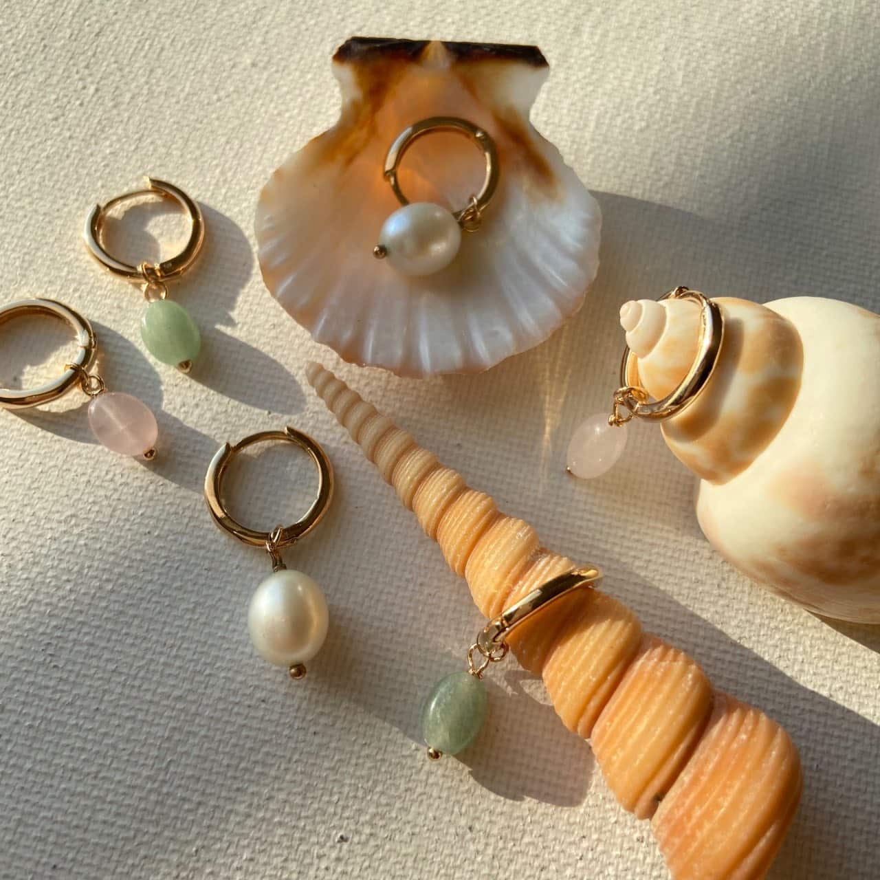 Boucles d'oreilles plaqué or et perles