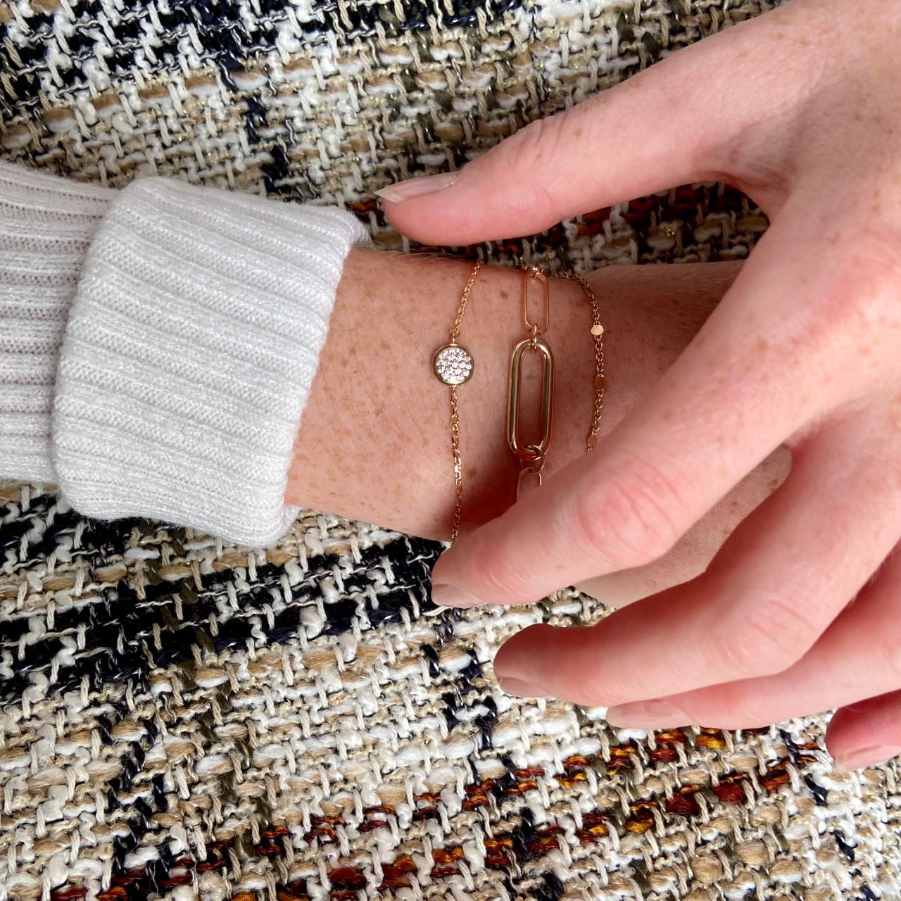 Bracelet plaqué or petite pastille zircon