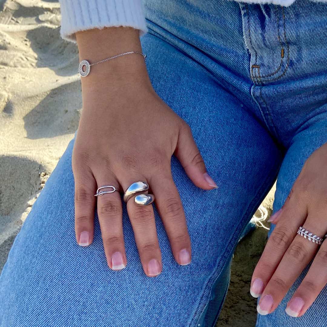 Large bague en argent 925/000