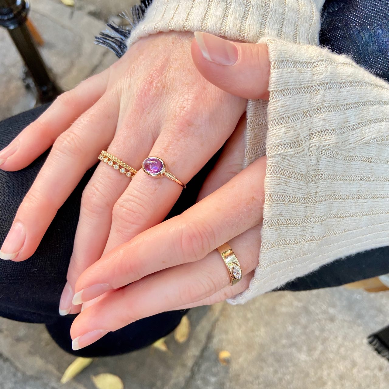 Bague plaqué or fantaisie mauve