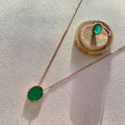 Collier plaqué or femme pierre verte