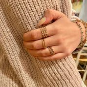 Bague plaqué or 3 oxydes