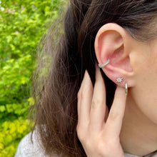 Bague d'oreille en argent rhodié double rang perlé et oxydes de zirconium