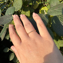 Bague fine perlée plaqué or Dorra