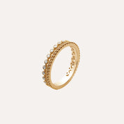 bague chic en or sertie de petites pierres brillantes, bijou élégant pour femme