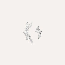 Boucles d’oreilles puces argent serties de cristaux, formes étoilées