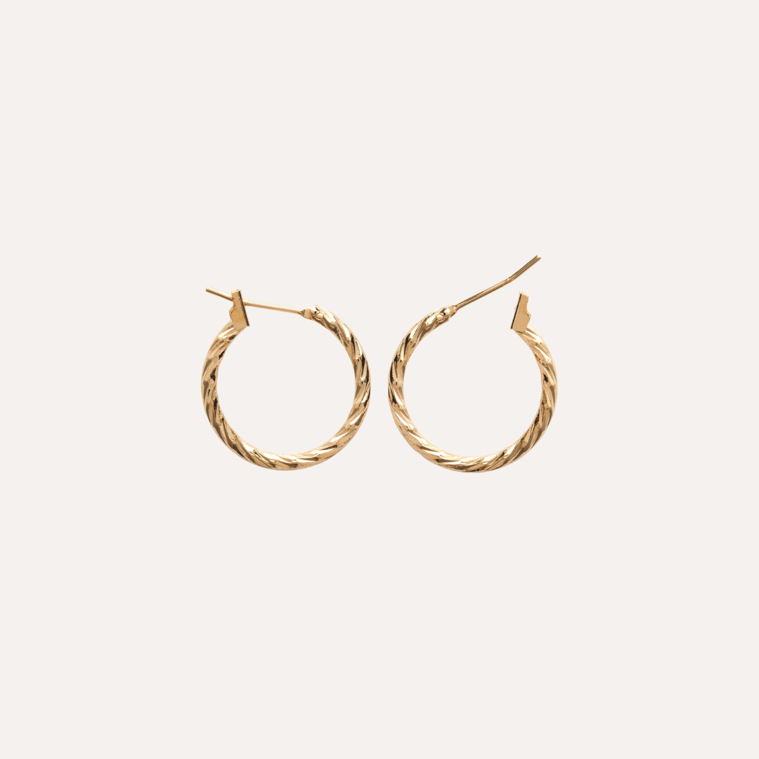 Créoles plaqué or ciselées