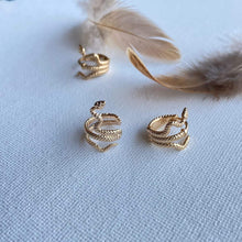 Boucles d'oreilles fantaisie en forme de serpent plaqué or très tendance