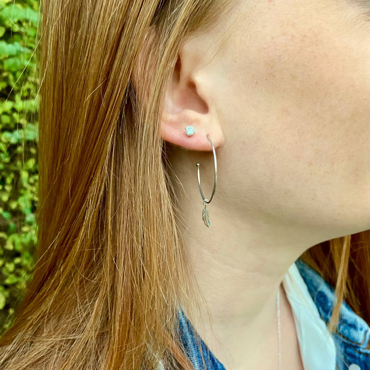 boucles creoles fines argent avec plume