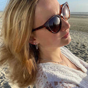 Boucles ovales en argent avec zircon