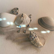 Boucles d'oreilles Flore pendantes bleu blanc