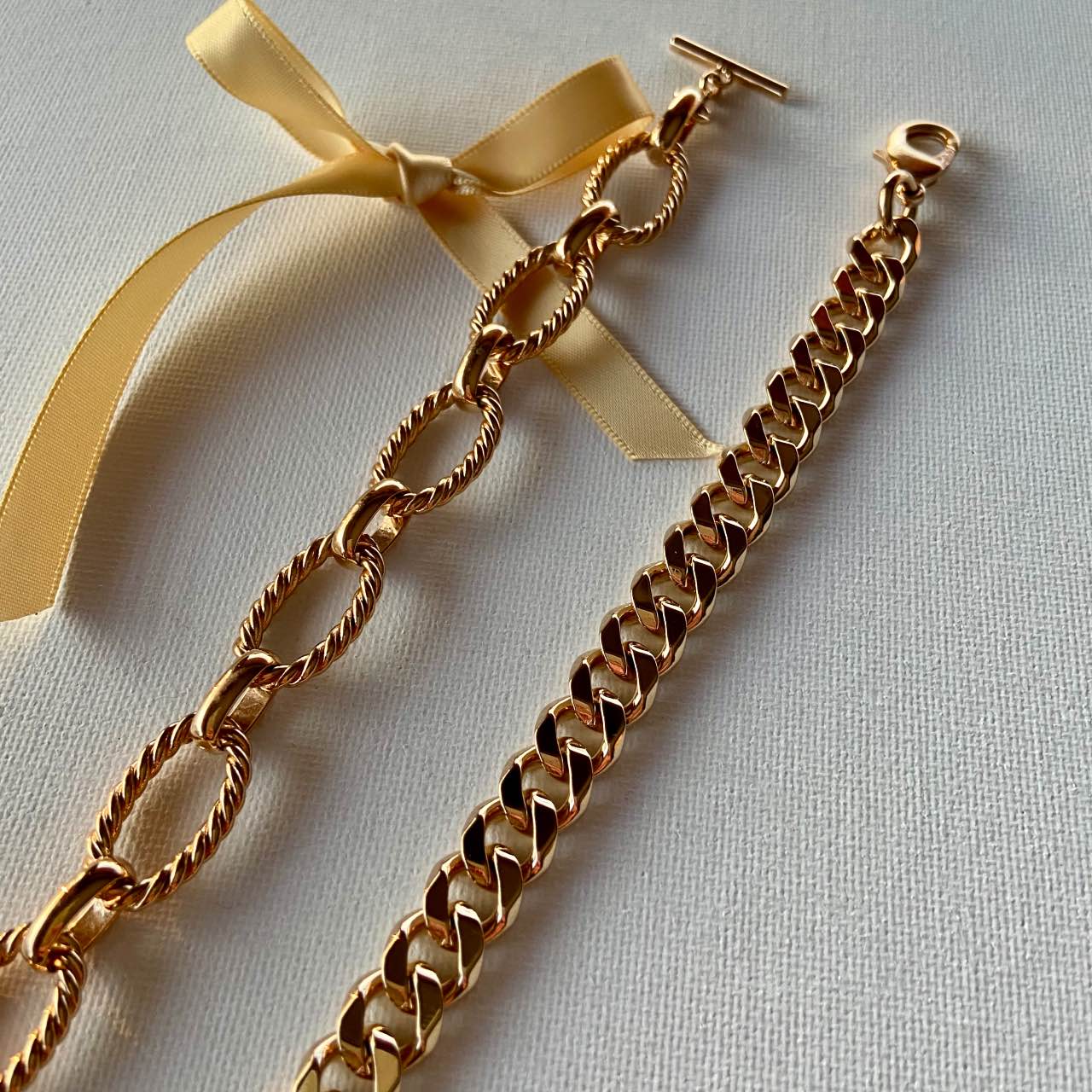 Bracelet plaque or chic