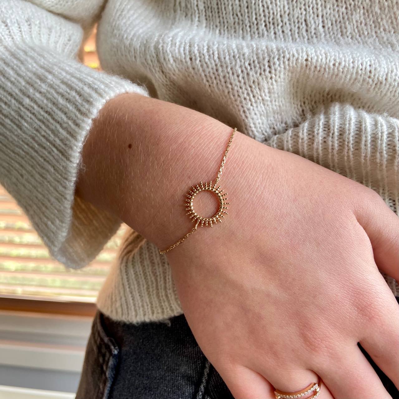 La symbolique du bracelet soleil