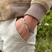 Bracelet acier et carbone