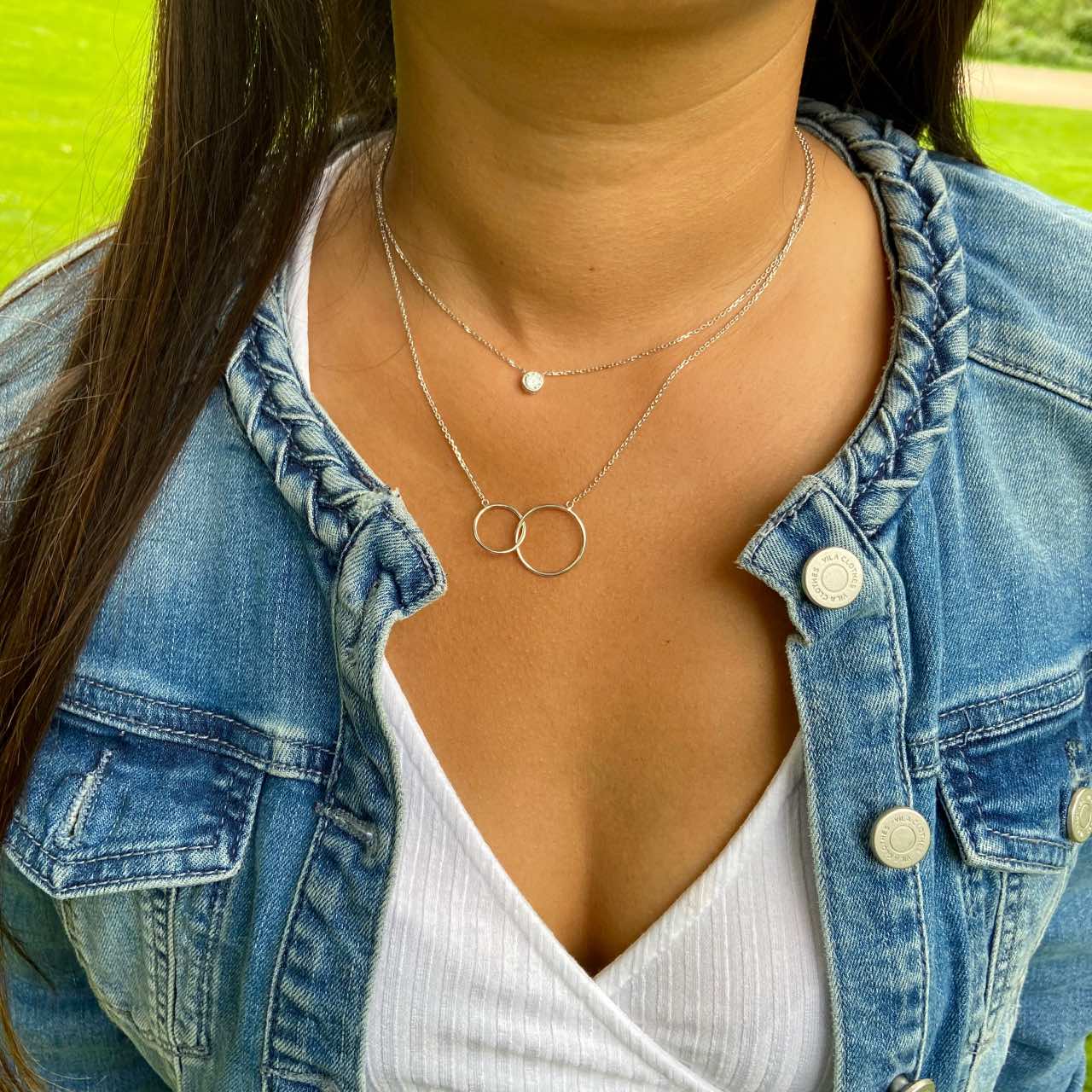 Collier argent zirconiums