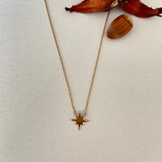 Collier pendentif étoile plaqué or