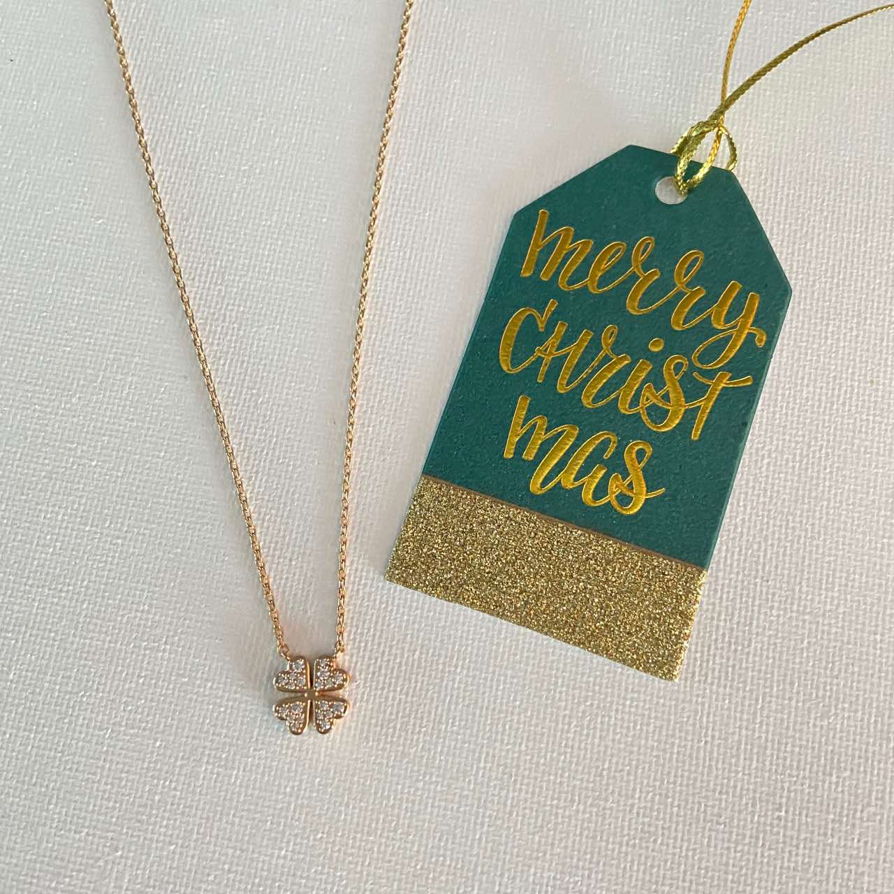 Les Bijoux Chics collier trèfle plaqué or