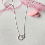 Collier cercles entrelacés zirconium