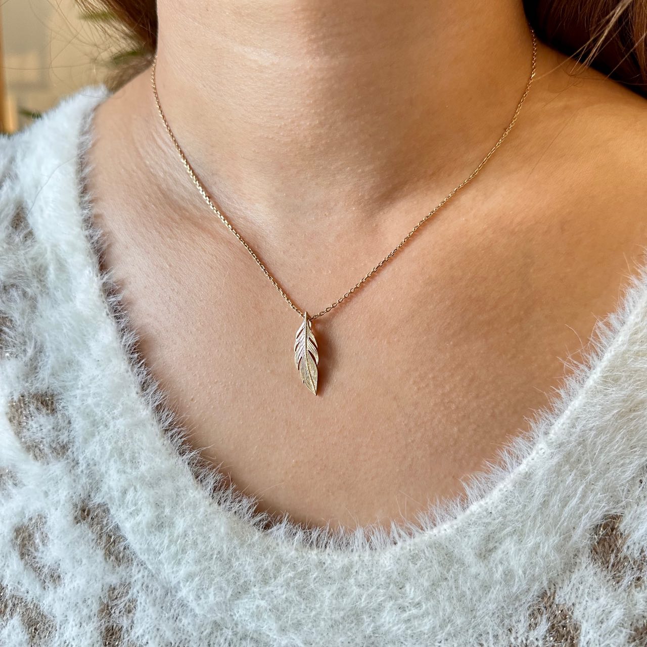 Collier fin plaqué or double chaine plume Collier fin plaqué or double chaine plume