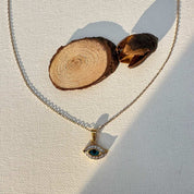 Collier pendentif talisman oeil bleu