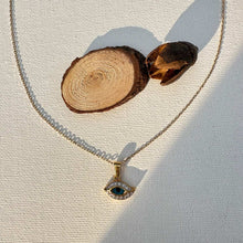 Collier pendentif talisman oeil bleu