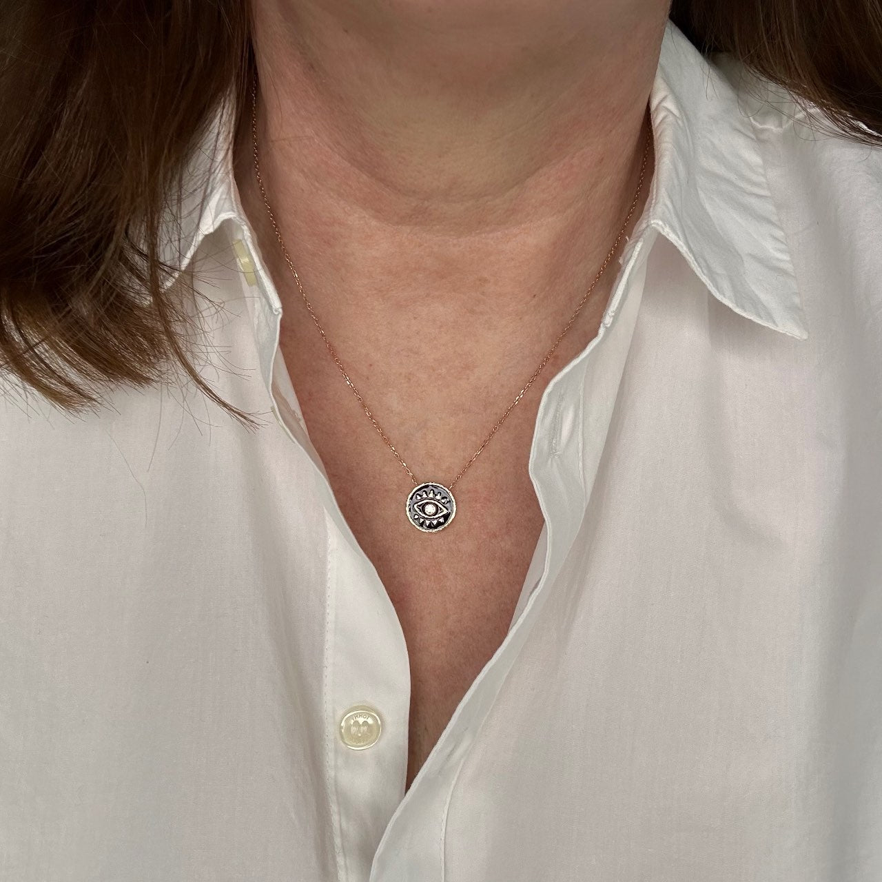 Collier plaqué or oeil noir