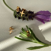 Boucles d'oreilles plaqué or croix et étoile