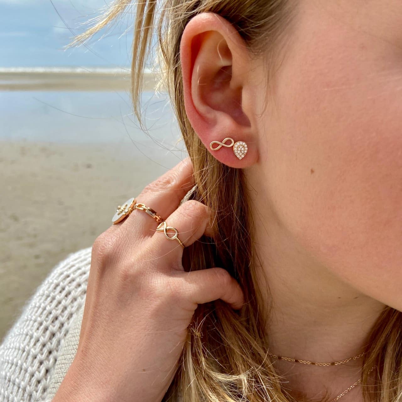 Boucles d'oreilles plaqué or forme goutte d'eau