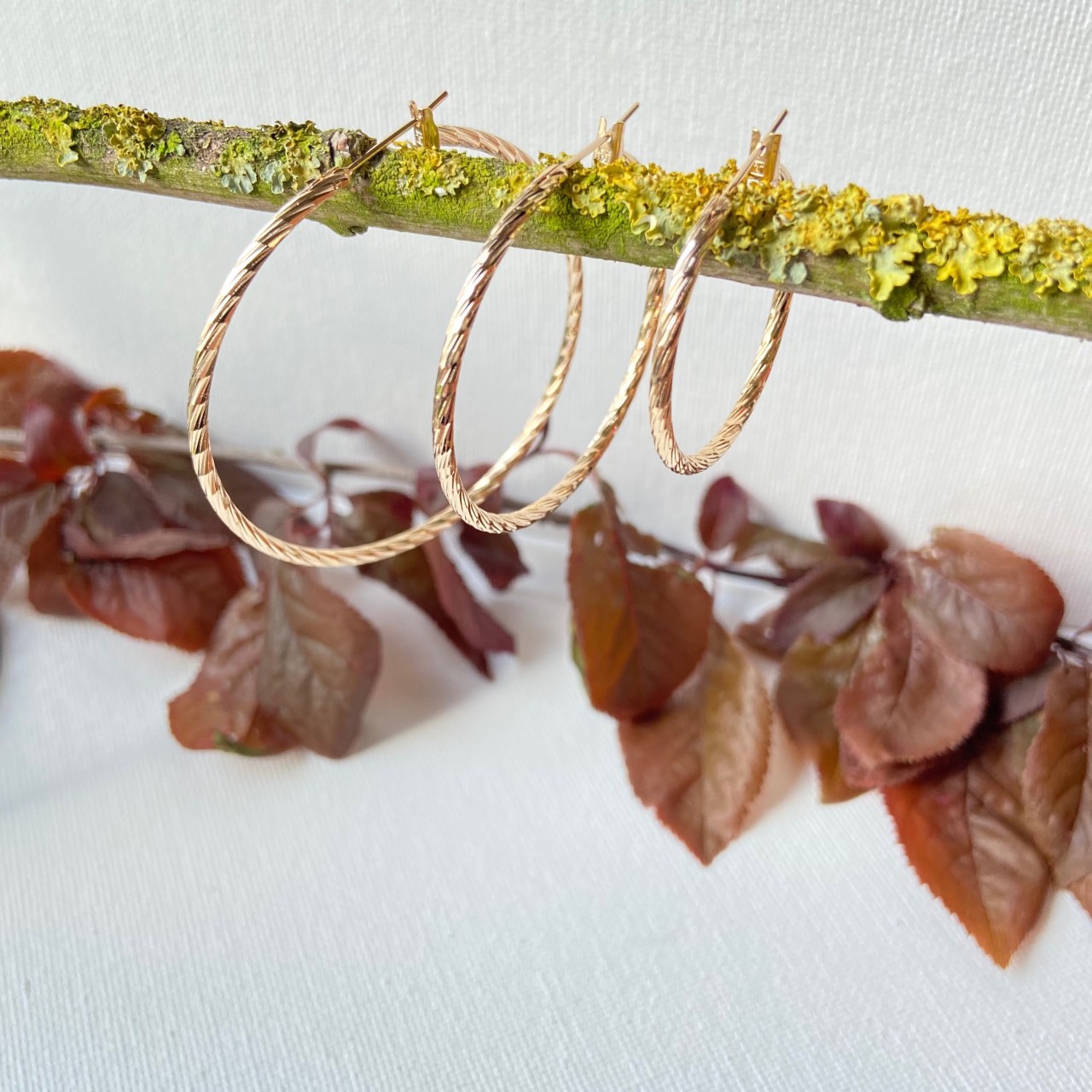 Boucles d'oreilles créoles en plaqué or 3 microns fond automne