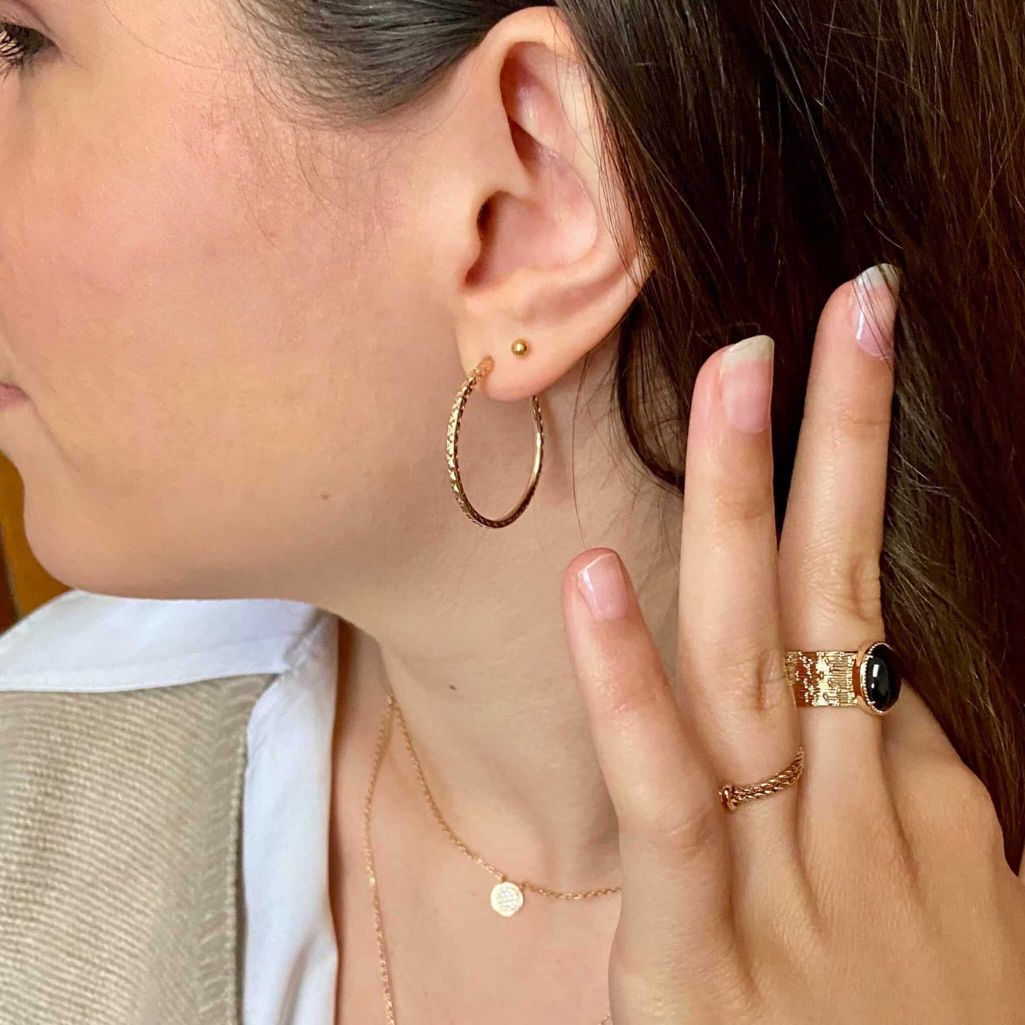 Créoles ciselées en plaqué or