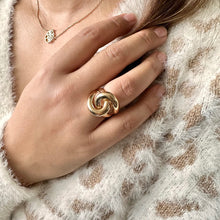 Grosse bague plaqué or