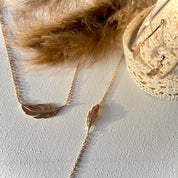 Collier et bracelet plaqué or plume