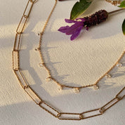 Collier maillons ovales striés et collier à pampilles