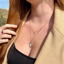 Pendentif plaqué or réversible nacre