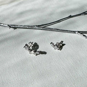 Boucles puces dépareillées cristaux argent
