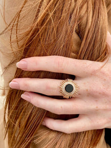 bague plaqué or pierre agate noire