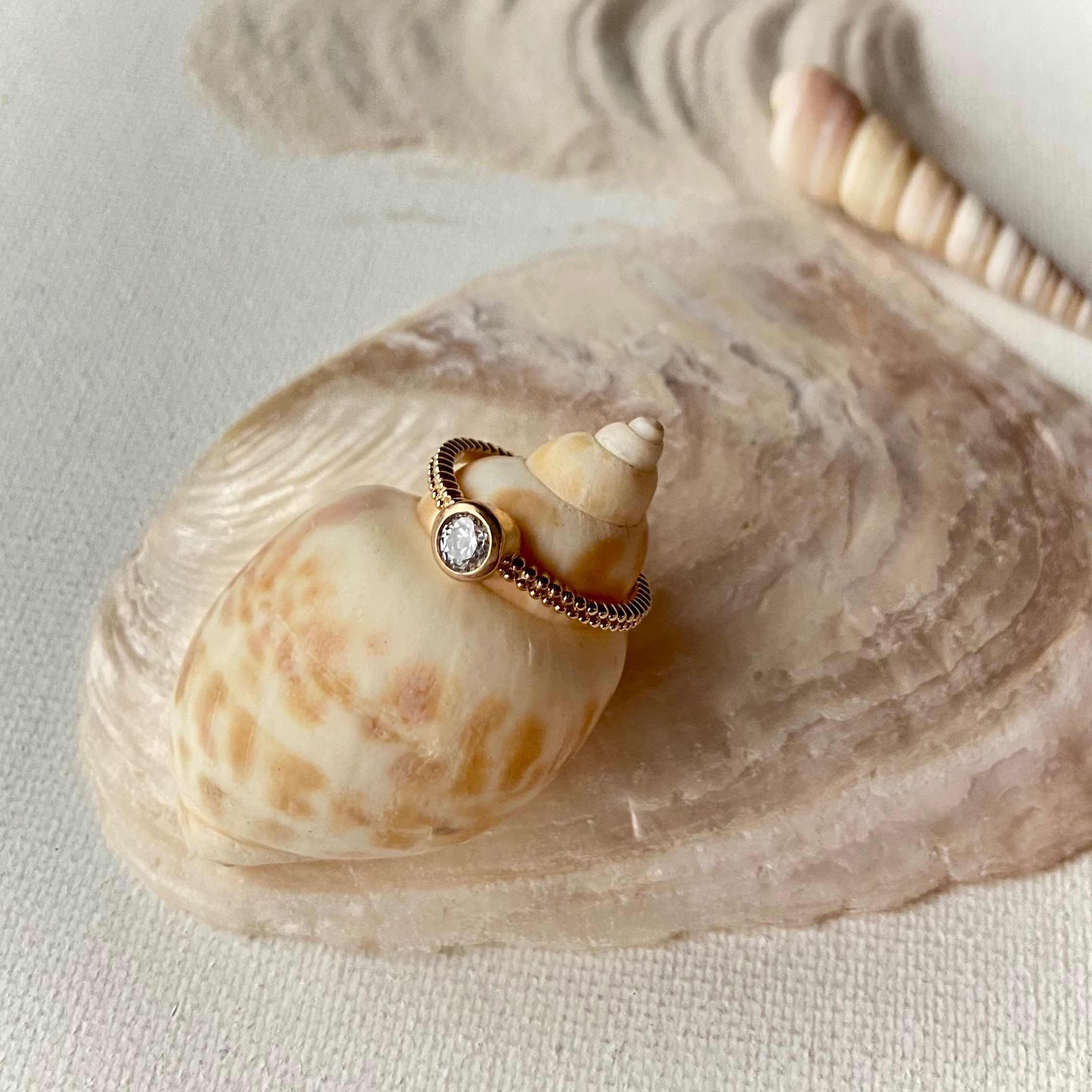 Bague plaqué or perlée zirconium Laura