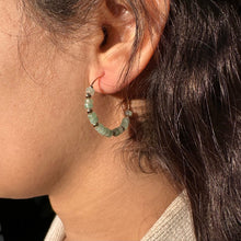 Créoles plaqué or perles vertes