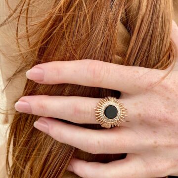 bague plaqué or pierre agate noire