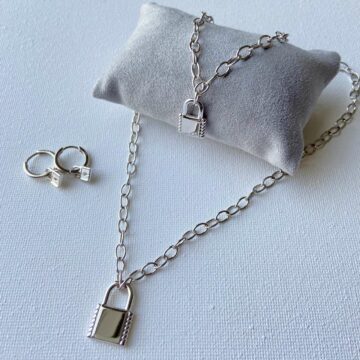 Collier argent de qualité