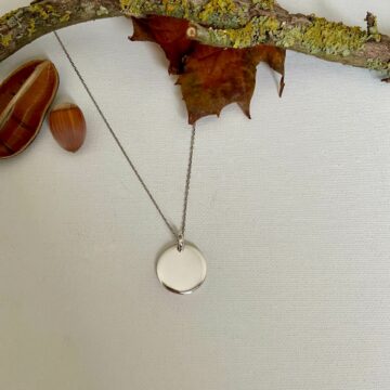 Chaîne et pendentif médaille argent