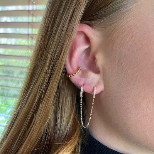 Ear cuff plaqué or faux piercing perlé