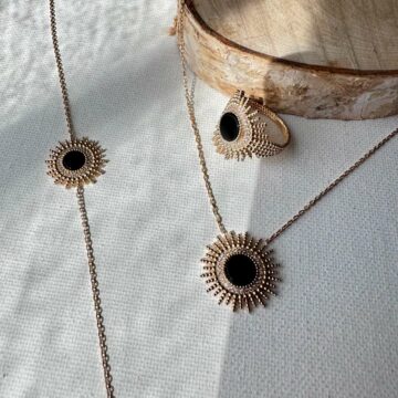 Collier bracelet bague plaqué or soleil agate noire