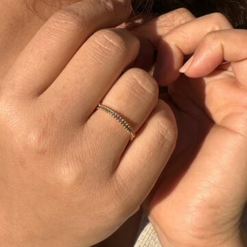 Bague fine perlée plaqué or